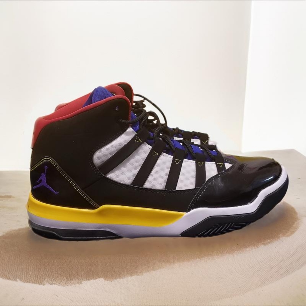 Air Jordan Max Aura Rivals *send offers*